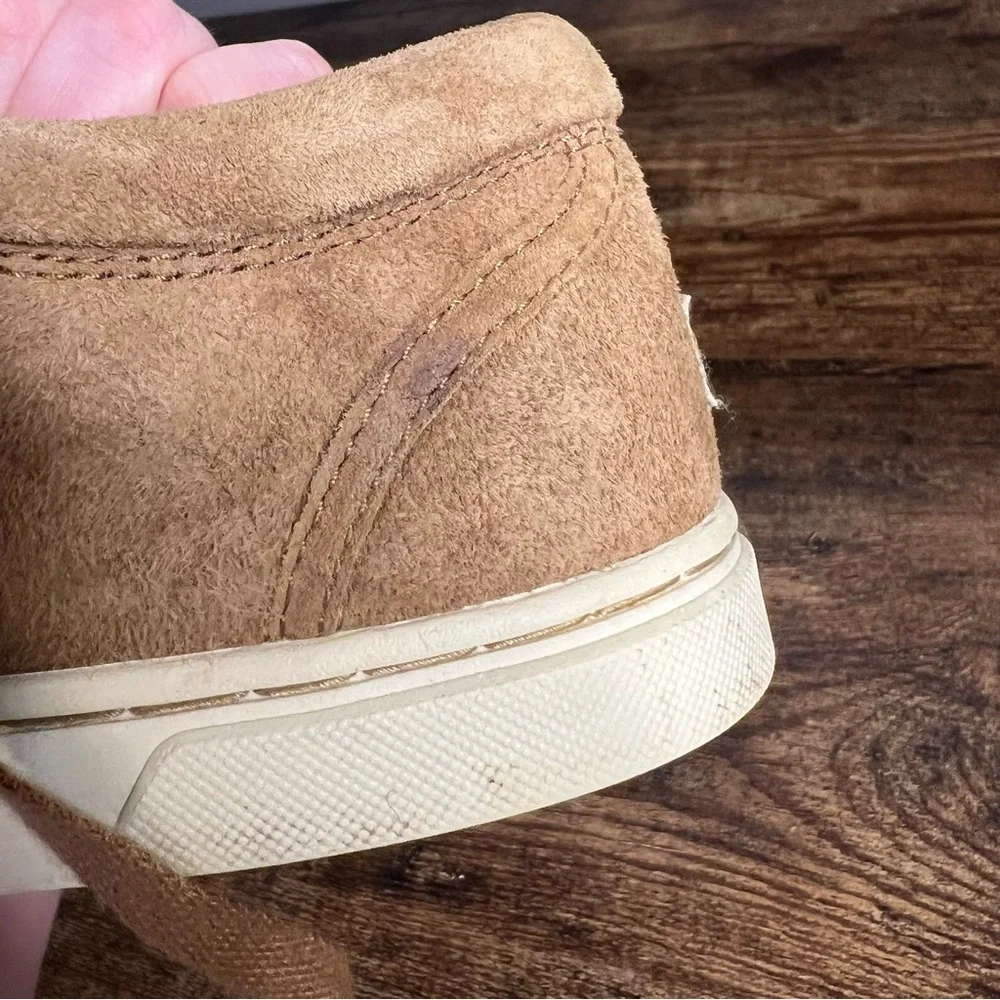Ugg Brown Tan Suede Leather Sneakers tennis shoes lace up women's 9.5